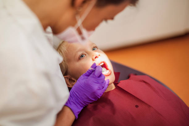 Best Emergency Tooth Extraction in Lake Mills, WI